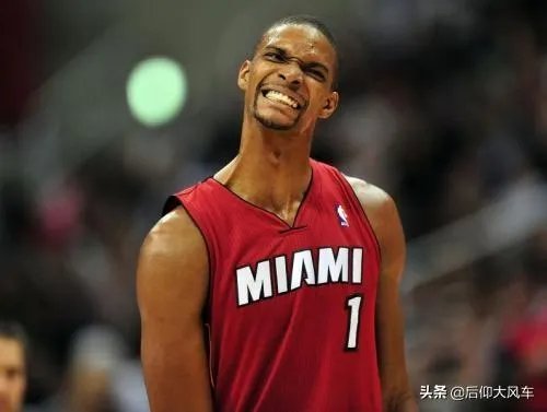 霍华德真实真高才2.06米，他为什么不能算是矮中锋？