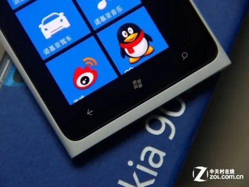 Windows Phone旗舰魅力 诺基亚900评测