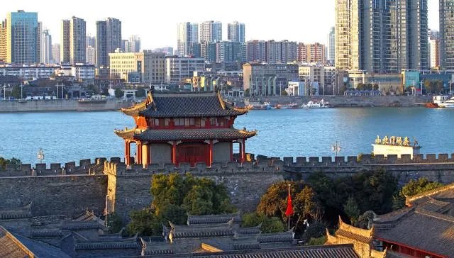 湖南衡阳市公务员待遇怎么样？一个月工资大概有多少？