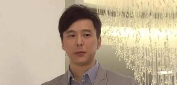 饰演反派被赞的邓健泓，现实中的情史是怎样的？