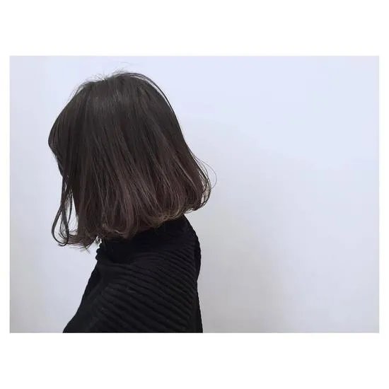 有哪些好看的短发发型？