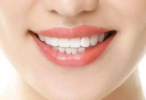 镍铬合金烤瓷牙危害