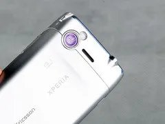 弧度侧滑全键 索尼爱立信X2报价2320元