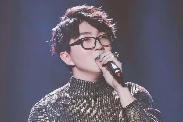 毛不易再唱《入海》，你喜欢他的音乐风格吗？