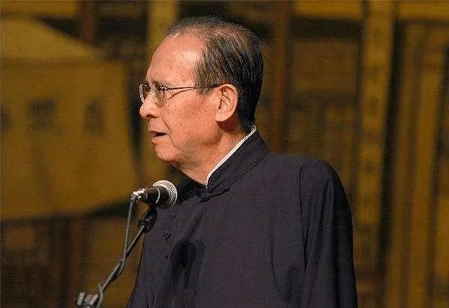 郭德纲当年为什么没有拜张文顺先生为师？