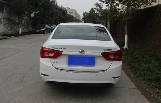 第二代逸动和英朗谁更值得入手？