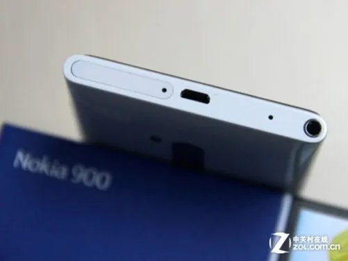 Windows Phone旗舰魅力 诺基亚900评测