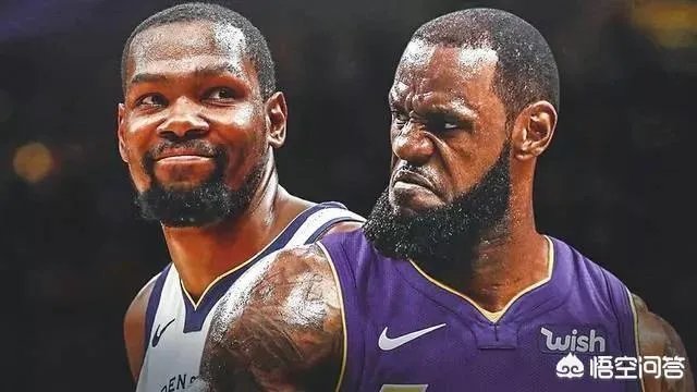 勇士被31分逆转，6犯离场杜兰特在场下一脸迷茫，今夏成为自由球员的他会加盟快船吗？