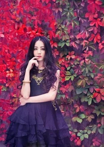 迪丽热巴和赵丽颖掉下水你先就谁？