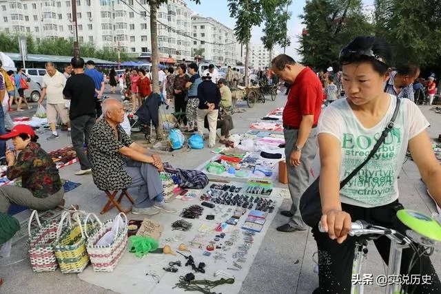 全民摆摊的弊端是什么？