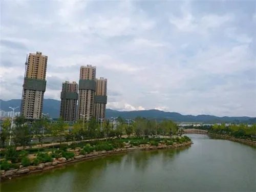 中原地产销售好做吗  中原地产详情有哪些