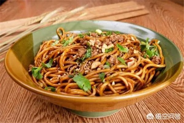 加盟哪家面馆好？我打算选择个好的项目，方便做投资？