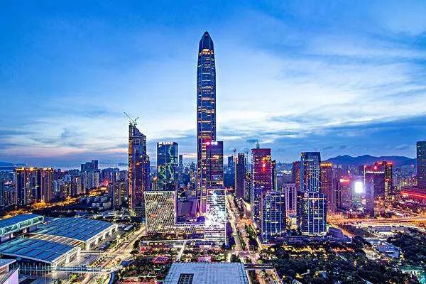 深圳和广州哪个更值得去旅游？