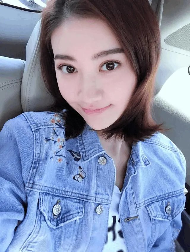 景甜大胆晒秋裤获赞7万，为了暖和不要时尚了吗？