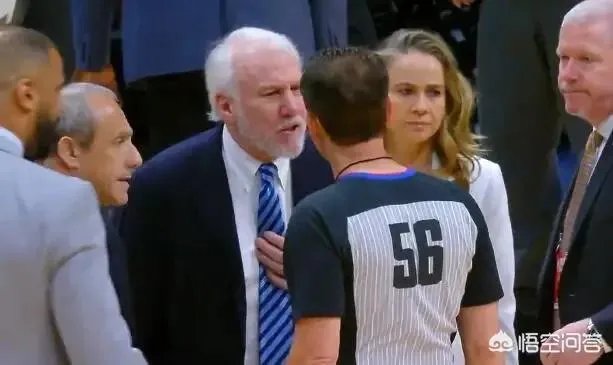 波波维奇开场63秒被驱逐，赛后却搞笑闯入马龙教练采访，波波是故意被驱逐输球吗？