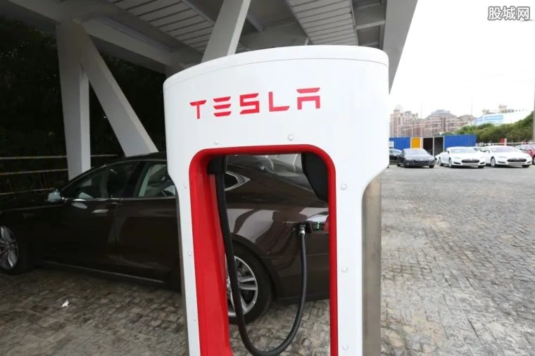 特斯拉工厂着火 疑似员工与外部组织联合搞破坏