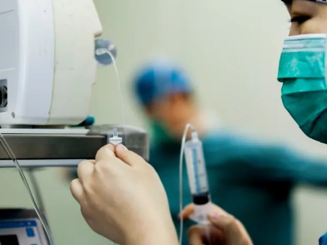 淮安一院生殖科专家门诊许金环医生下午几点下班？