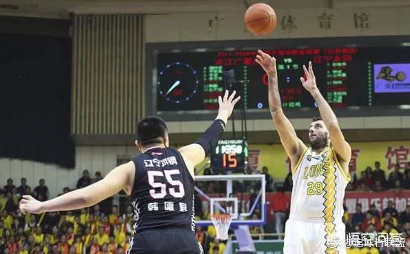 辽宁对广厦总决赛第一场，广厦第二节如何迅速填平了第一节挖下的11分大坑？