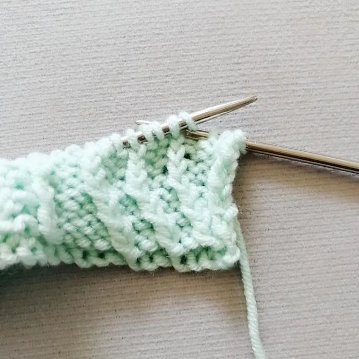 如何用棒针编织水纹毛衣花样起针步骤方法教程