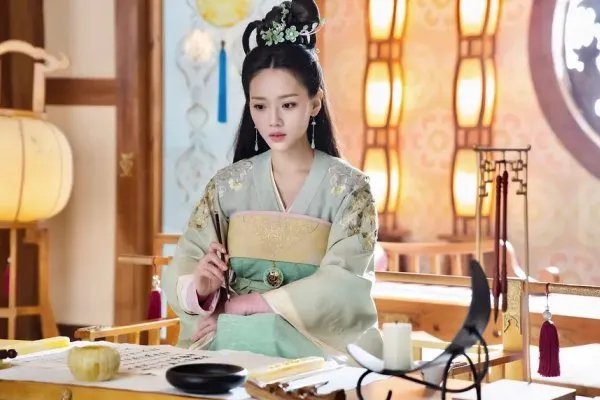 如何评价古装剧《明月照我心》？