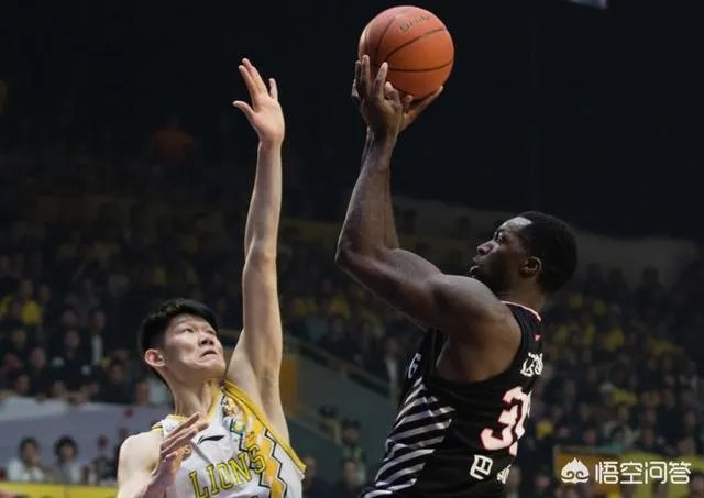 辽宁对广厦总决赛第一场，广厦第二节如何迅速填平了第一节挖下的11分大坑？