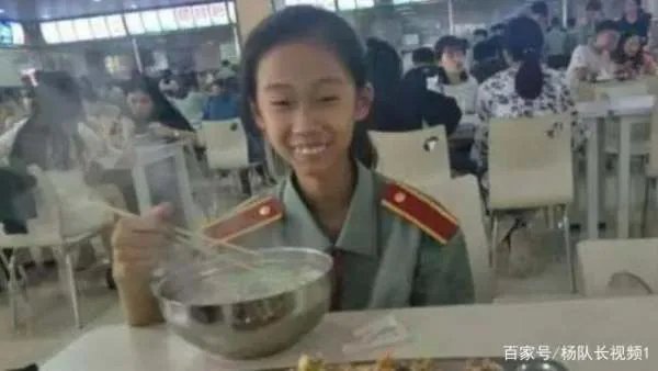 父亲为省8年学费,让女儿10岁参加高考,这么做有道理吗?