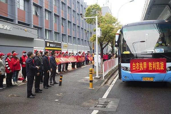 支援湖北医疗队开始撤离，疫情还没有结束，为何医疗队开始撤离？