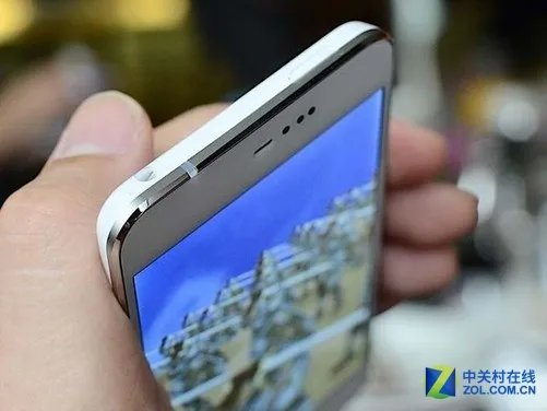 开学引发降价潮 低价高配才是选购之道