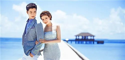 苏菲亚婚纱摄影好不好  婚纱摄影6种拍照姿势解读