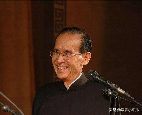 郭德纲当年为什么没有拜张文顺先生为师？