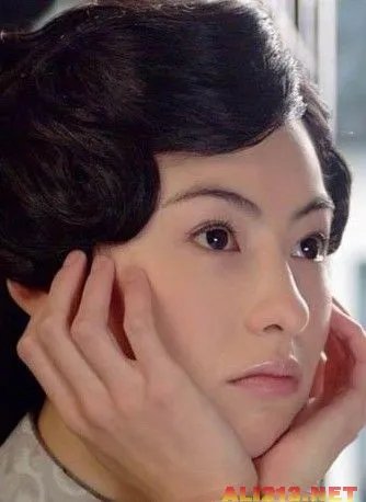 姚晨顺利产子 细数那些勇敢顺产的明星妈妈