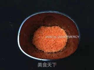 夏季美容美体的秘密：原汁原味的木瓜胡萝卜汁