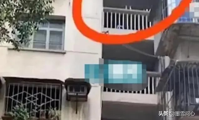 大家如何看待福州一对母女饿死家中这件事呢？