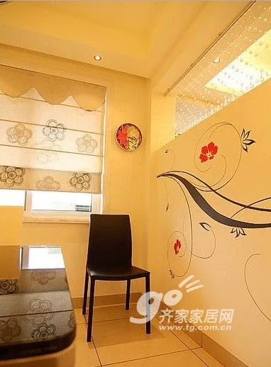 奋斗10年攒钱买屋 北漂族半包7万筑婚巢爱情修成正果