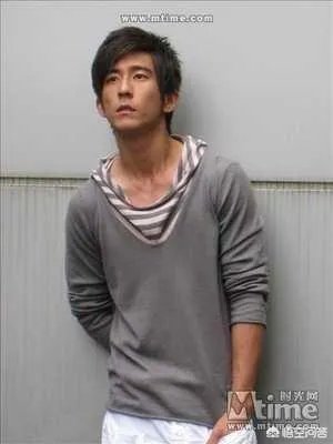 你怎么看贾静雯与修杰楷的爱情？