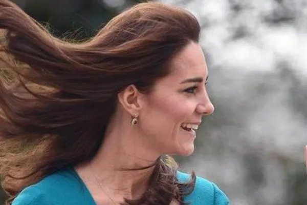 女生有哪些“主动撩”的套路男生根本接不住？