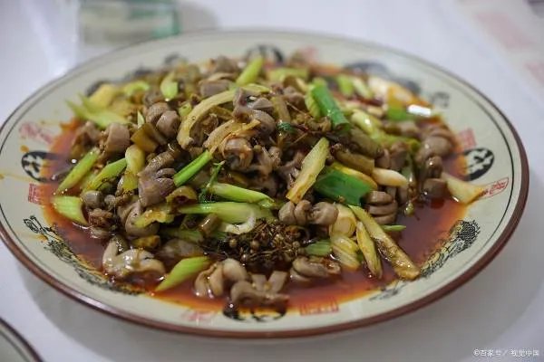 中老年人多吃哪些家常菜，可以补充充足的蛋白质营养呢？