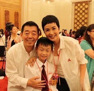 顾长卫蒋雯丽各玩各的怎么回事 离婚但一直对外隐瞒