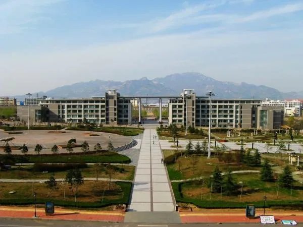 泰山医学院怎么样