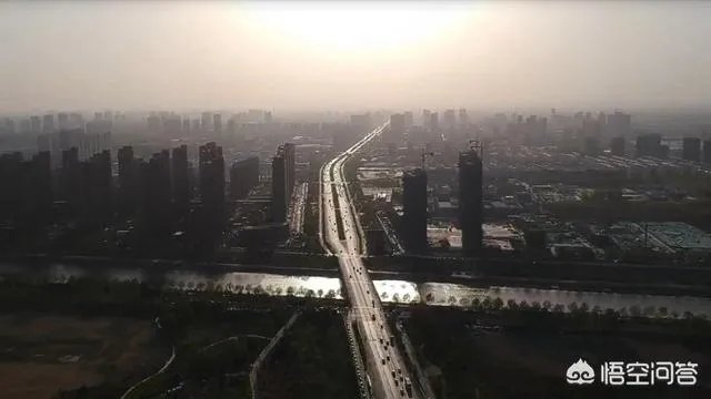 在济宁的开发区买新房好,还是老城区买二手房好?