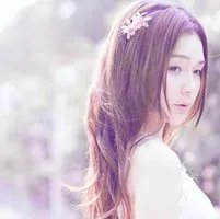 唯美QQ头像女生,最好是背影的,不要灰色,唯美一点、