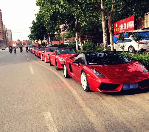 豪华婚礼车队租赁 婚车租赁攻略