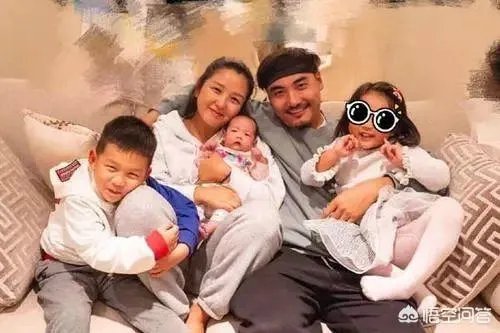 张丹峰何洁相继回应出轨传闻，为什么网友却不买账把同情支持票给了洪欣赫子铭？