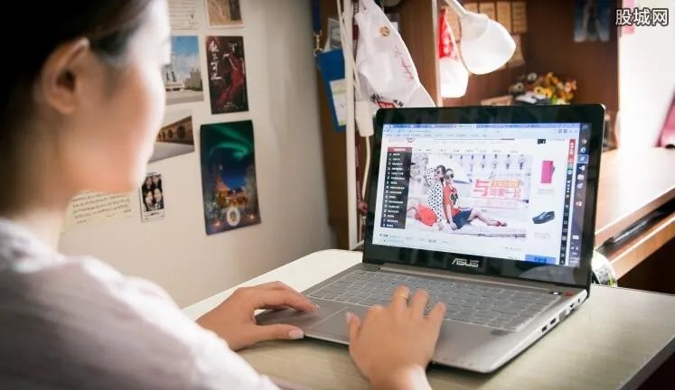 买零食去哪个网站好 网购零食注意哪些事项