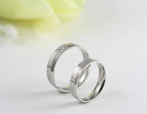 结婚纪念日礼物送老公什么好  送老公的礼物排行榜