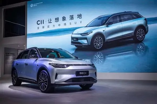 三年亏掉48亿，零跑汽车通过港交所上市聆讯，距离领跑还有多远？