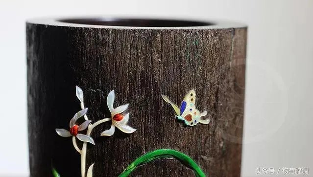 红木笔筒放哪比较好，可以装什么？