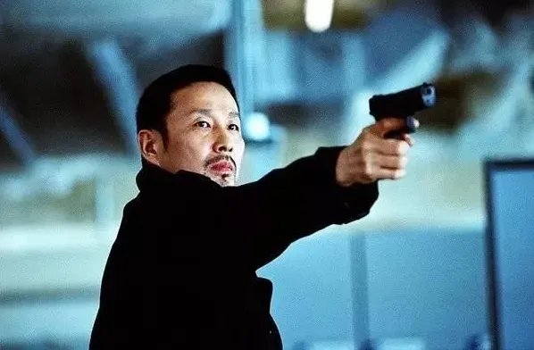 为何陈道明在演艺圈可以有如此高的地位？