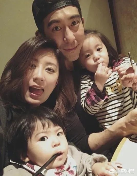 你怎么看贾静雯与修杰楷的爱情？