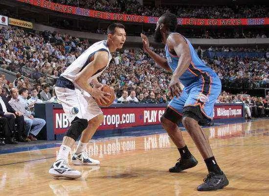 易建联NBA砍下最高分29分,那是对哪支球队取得的?